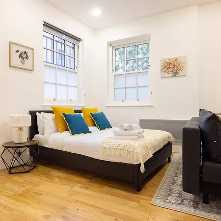 Wild Roses Serviced Apartments - Angel London Exterior photo